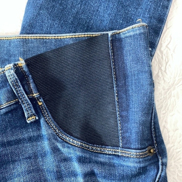 Isabel Maternity By Ingrid & Isabel Distressed Skinny Raw Hem Jeans - Picture 9 of 13